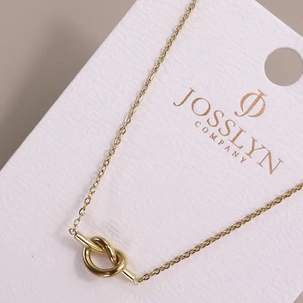Sol Knot Necklace