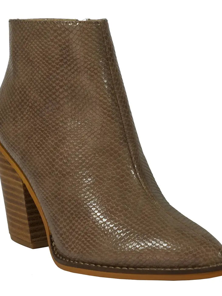 Snake Skin Pointed Toe Boots