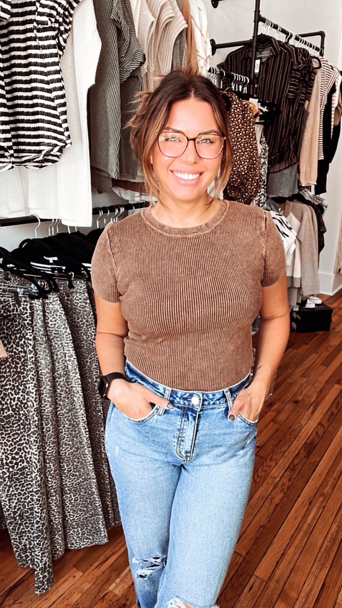 Chestnut Tee